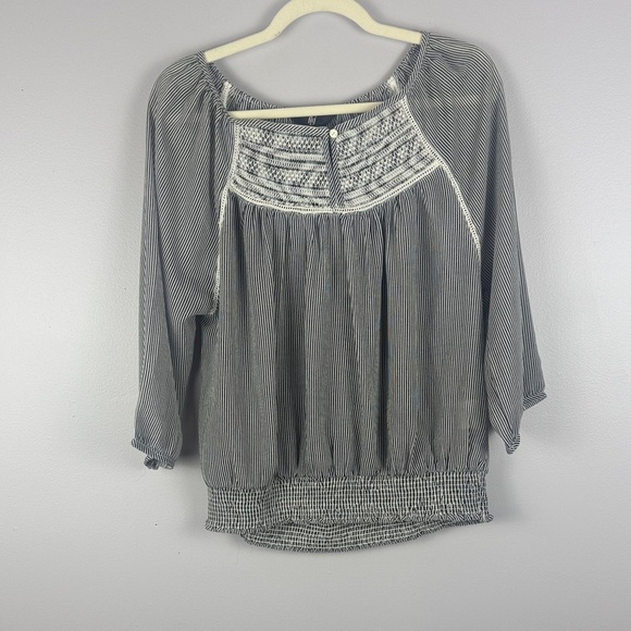 Fig Gray & White Striped Boxy Blouse Smocked Waist Chest Embroidered Detail XXL - Picture 2 of 10